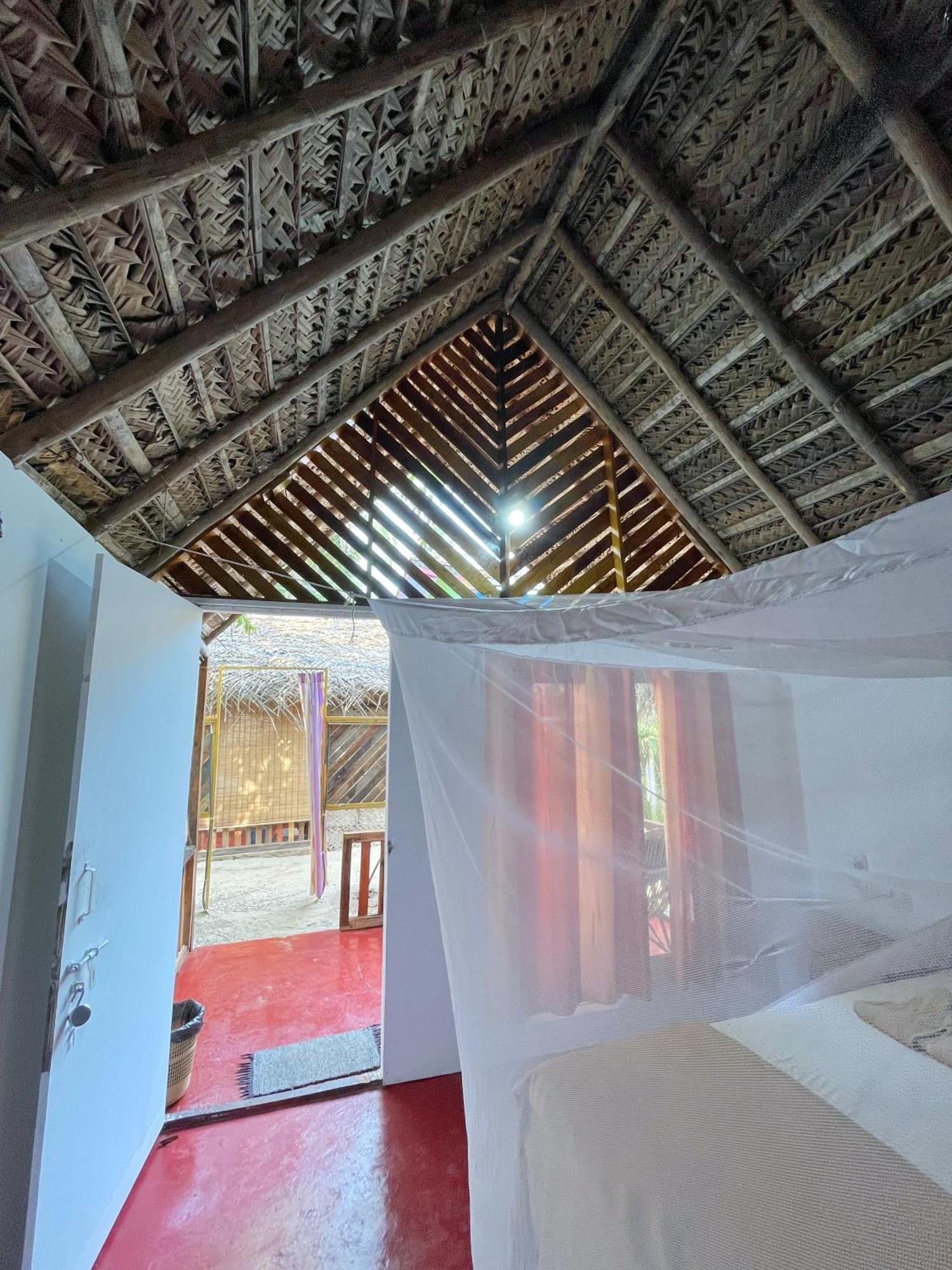 Luxury tent Ducknchill-agonda
