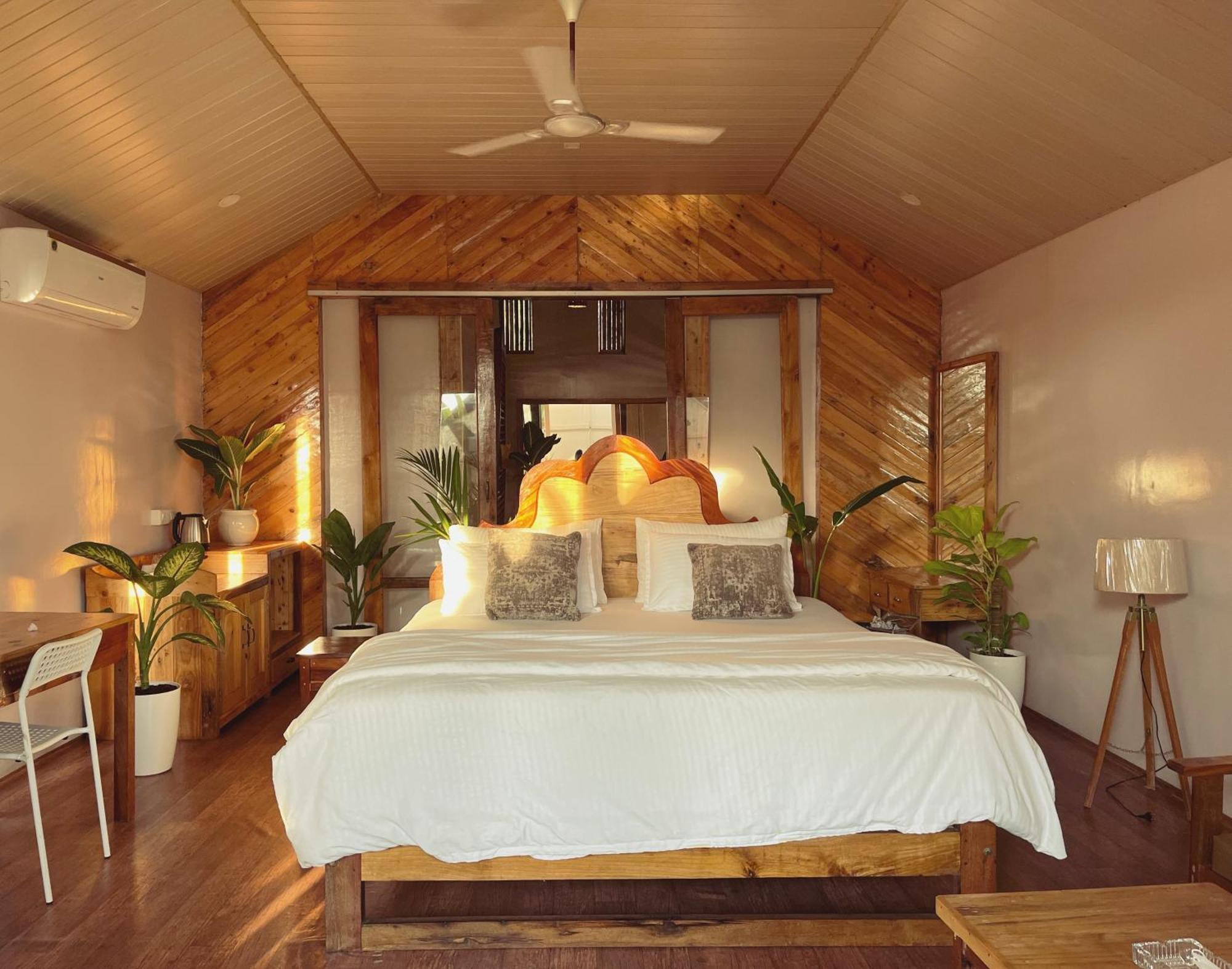 Ducknchill-agonda Agonda